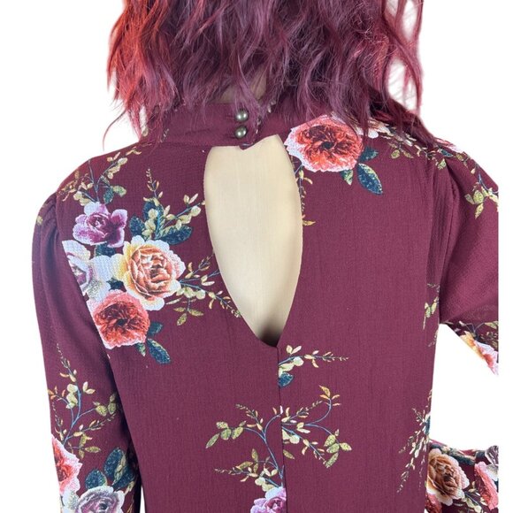 (5 for $25) Floral Print Long Sleeve Swing Dress in Burgundy Size Small - Picture 5 of 5